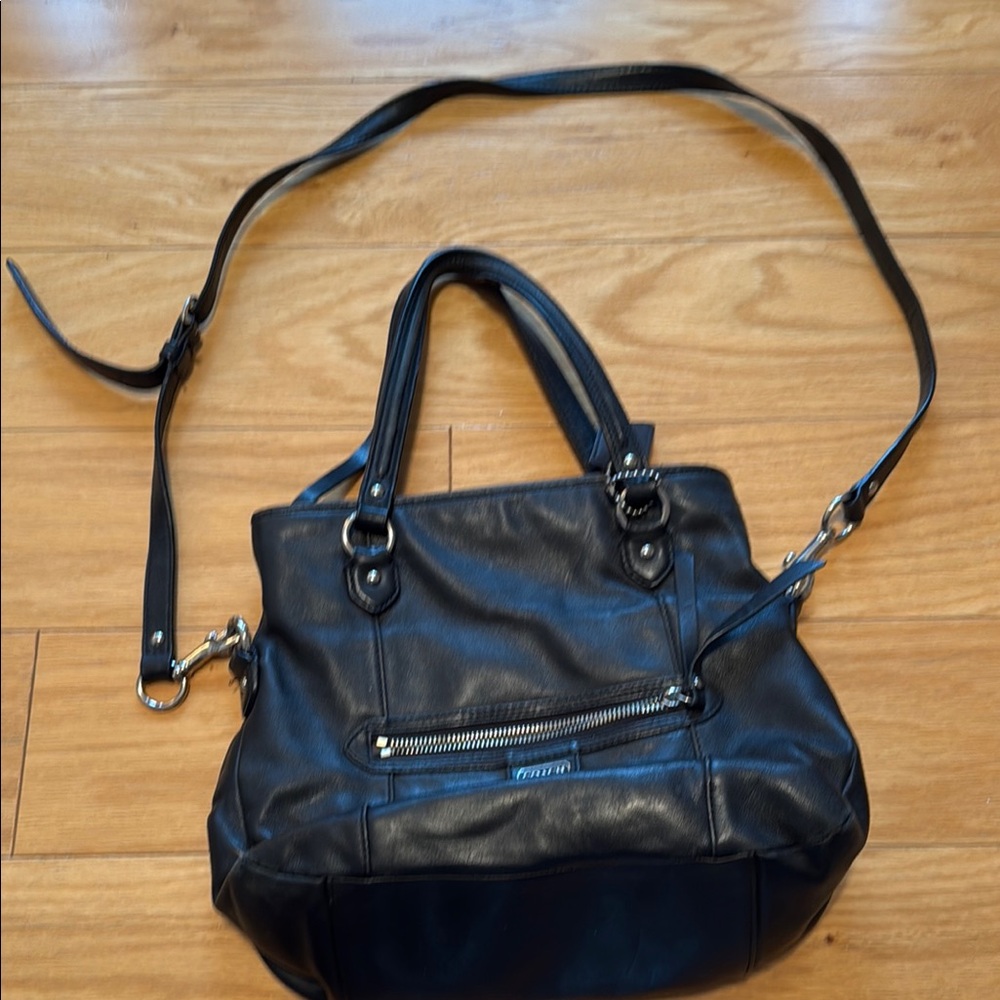 Black Casual Shoulder Bag with Adjustable Strap and Slouchy Design